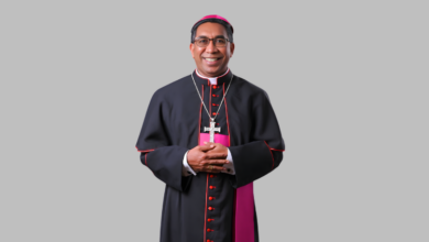 LArantuka, Katolik Larantuka, Katolik Flores, Uskup Hans, Uskup Hans Monteiro, Mgr Yohanes Hans Monteiro, Katedral Larantuka, KWI, Komsos Larantuka, Komsos KWI